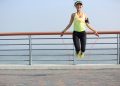 The benefits and disadvantages of jumping rope to lose weight