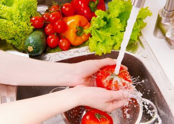 Tips for washing fruits and vegetables