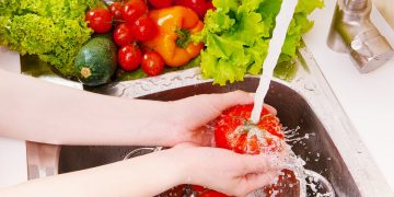 Tips for washing fruits and vegetables